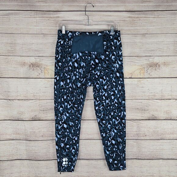 Sweaty Betty x Merrell Ascend Power Cargo Workout Pocket Legging Size 10 Cheetah - Picture 5 of 11